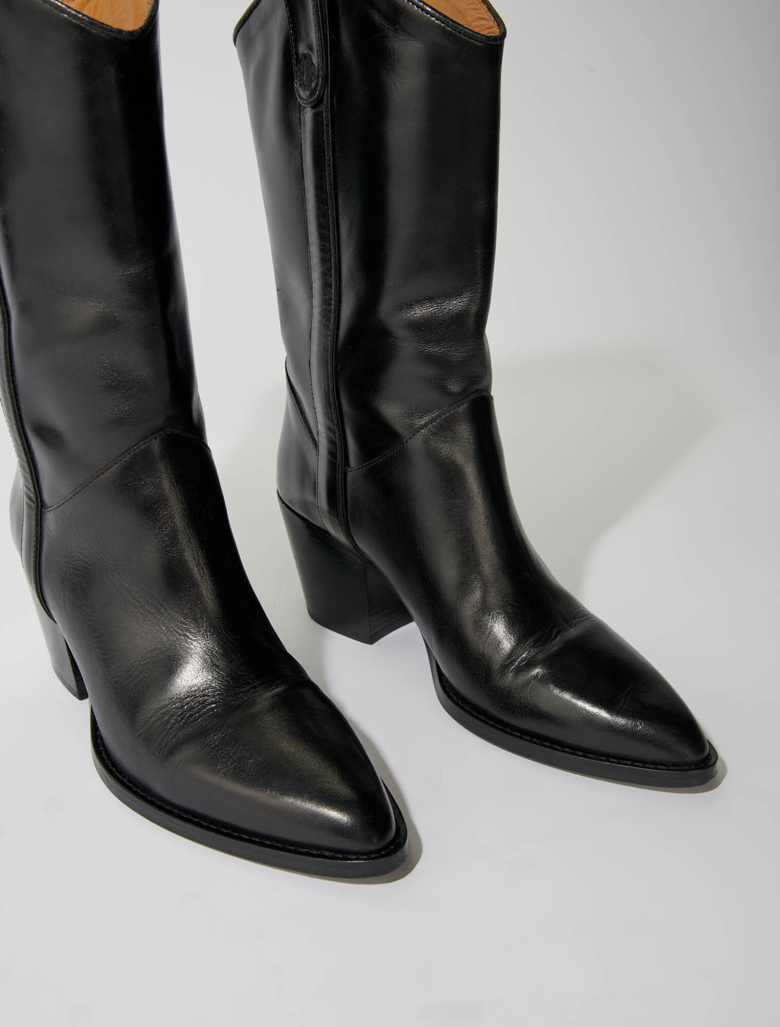 Lederstiefel mit Absatz
