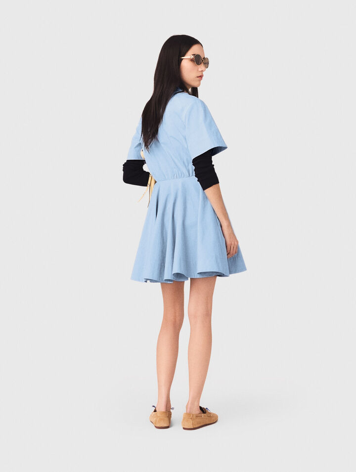 Ausgestelltes Hemdblusenkleid