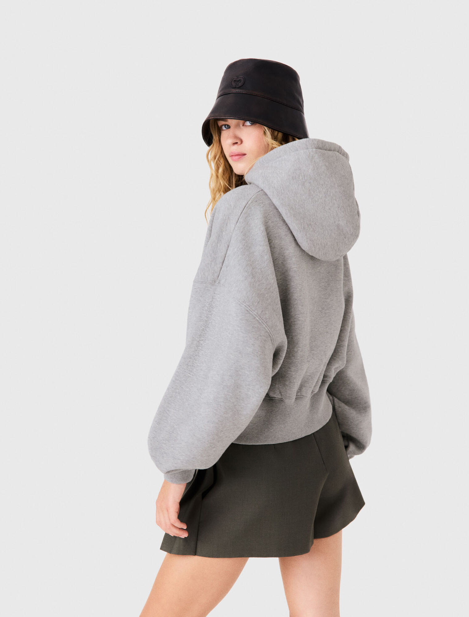 Sweatshirt mit Kapuze