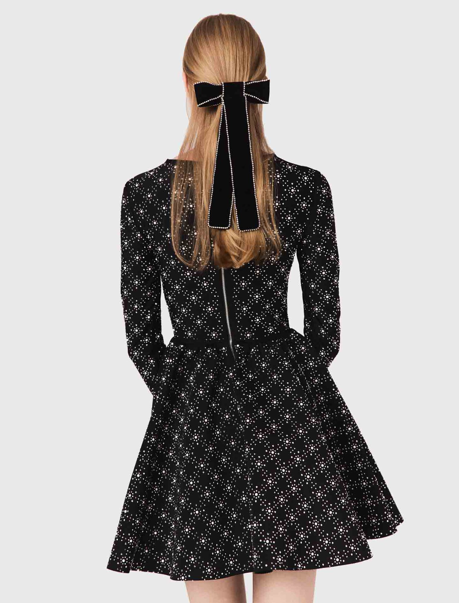 Skaterkleid mit Perlen und Strass