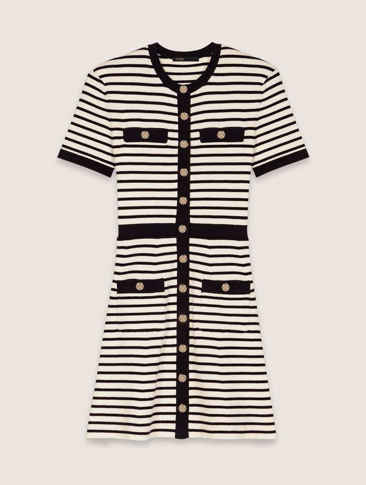 Kurzes Kleid aus Rippstrick