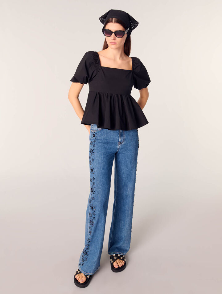 Jeans mit Strass-Stickerei