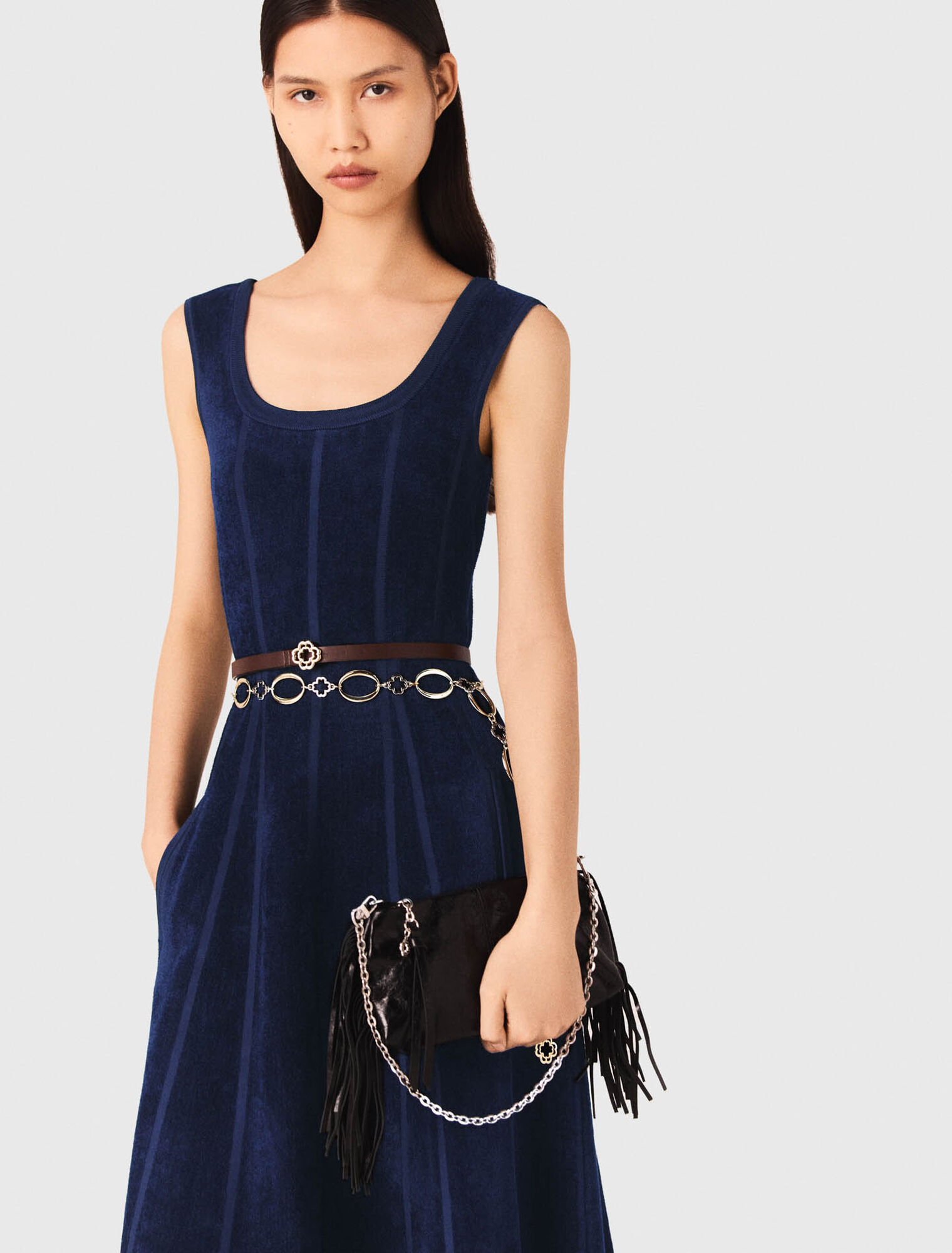 Langes Samtkleid