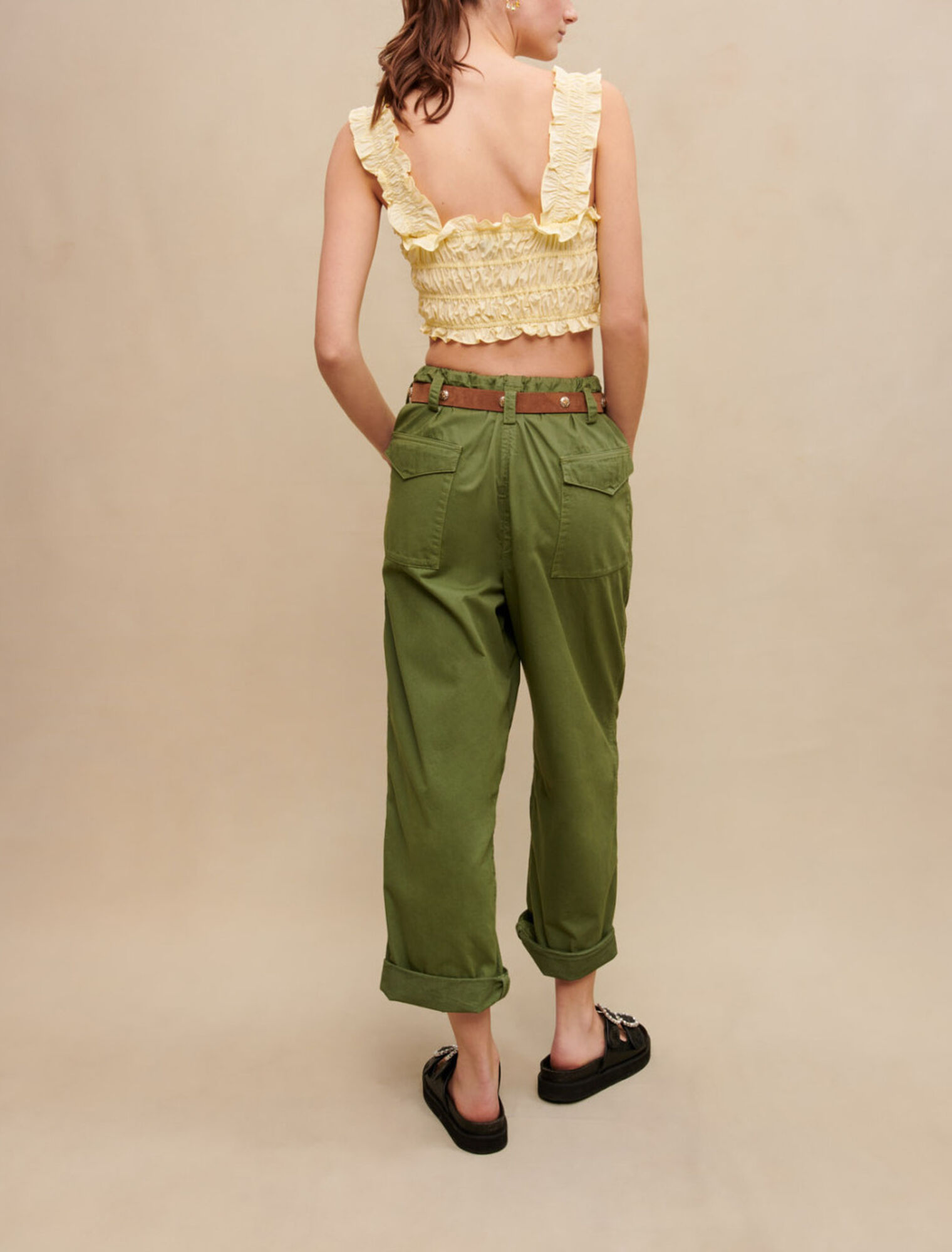 Kurzes Top mit Volants