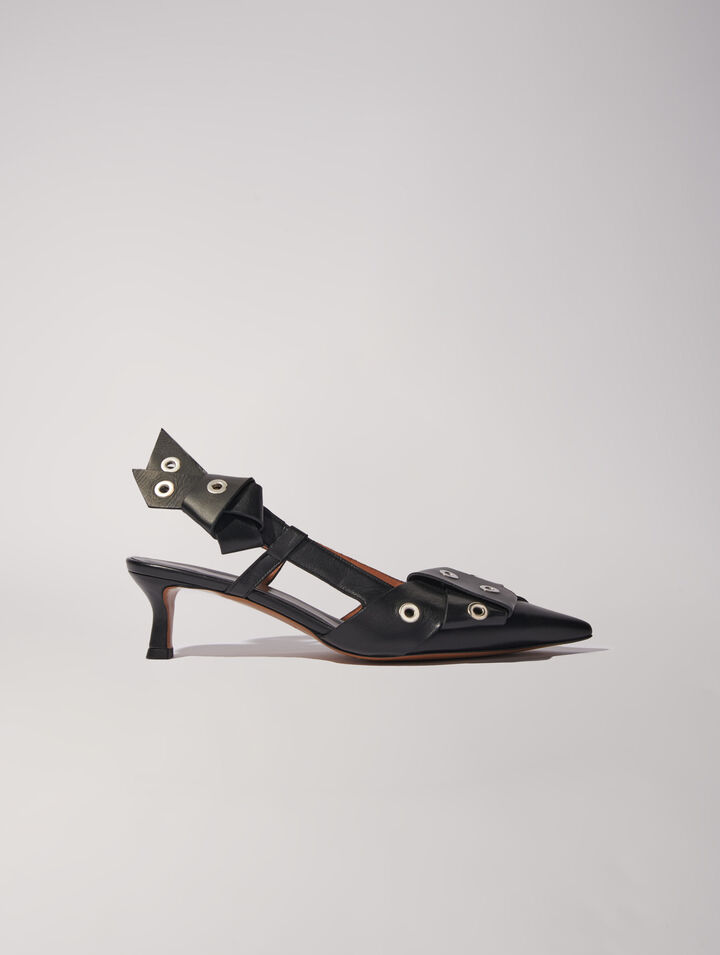 Spitze Pumps mit Schleifendetail