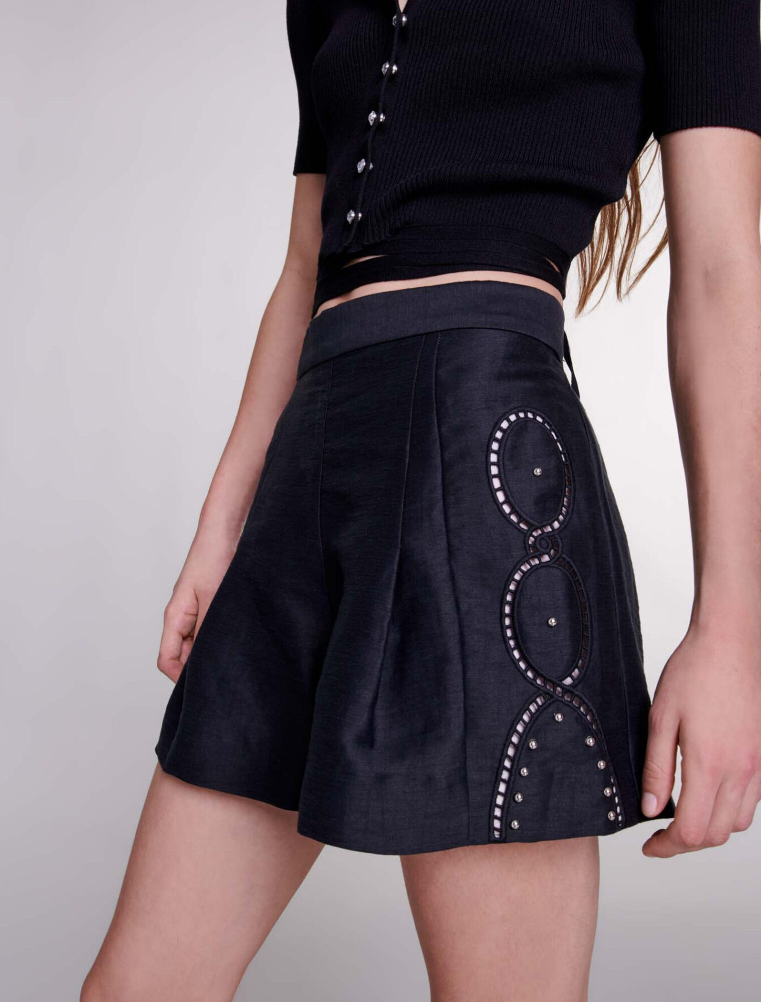 Leinen-Shorts Nieten & Lochmuster