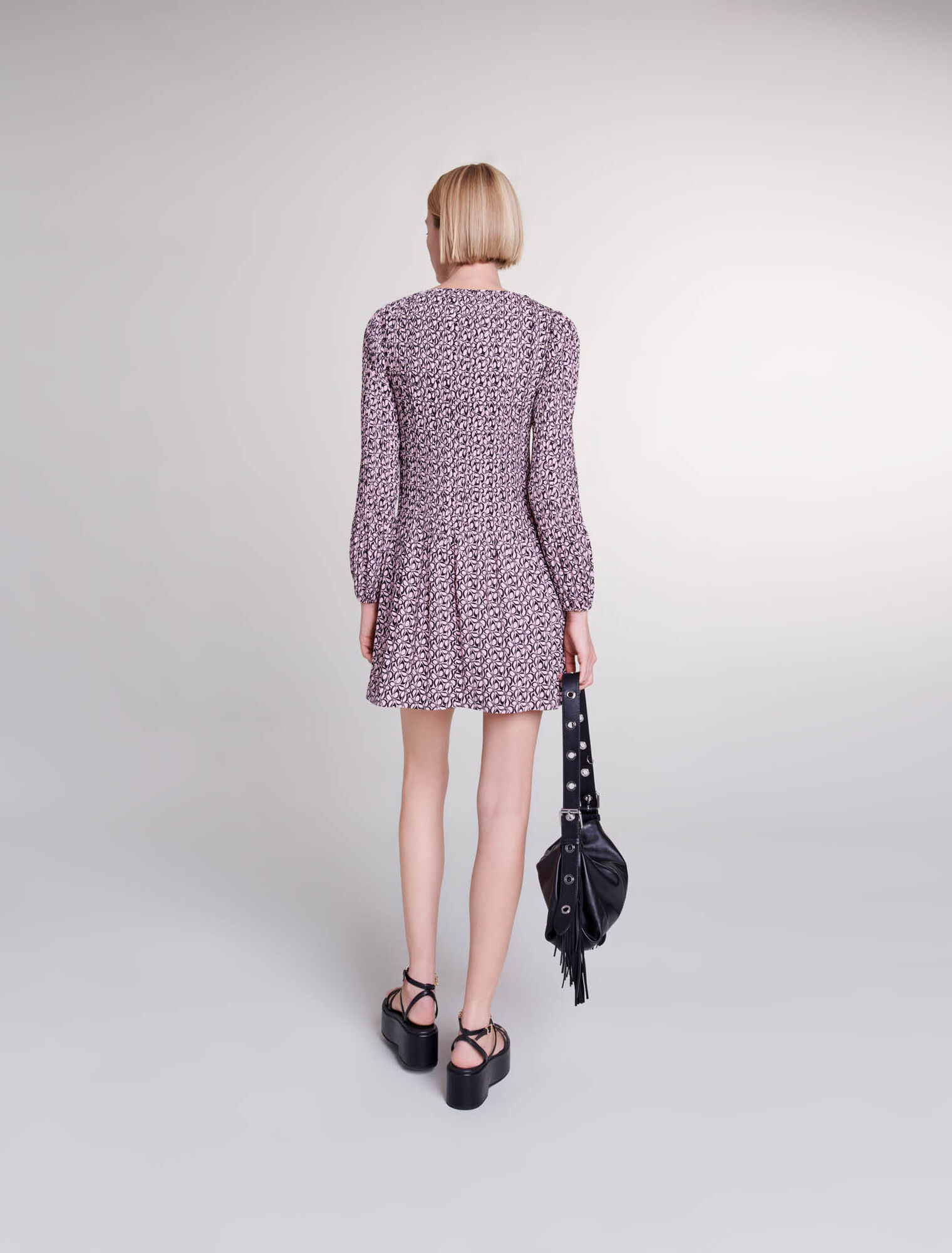 Kurzes Kleid mit Print