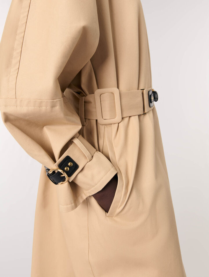 Langer Trenchcoat