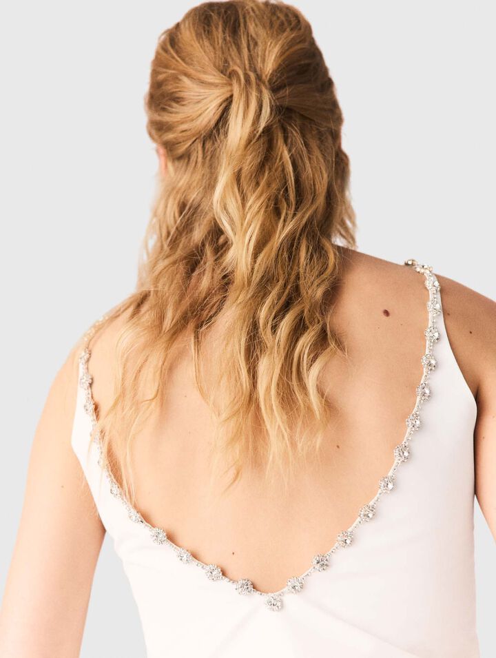 Kurzes Tafttop mit Schmuckkragen