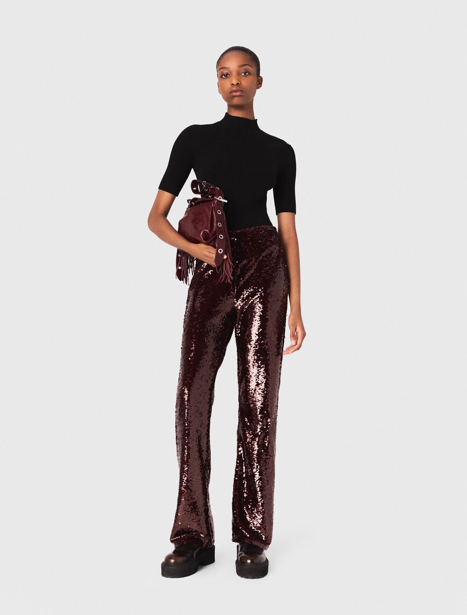 Bestickte Hose mit Pailletten