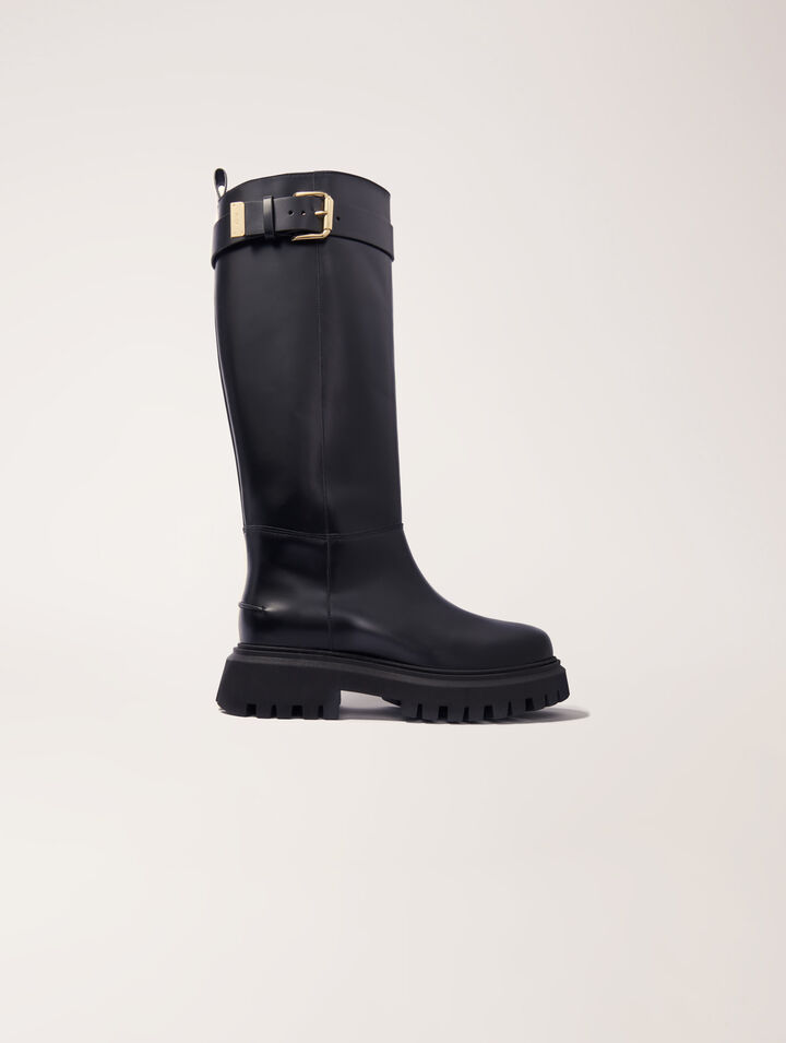 Lederstiefel mit Schnalle