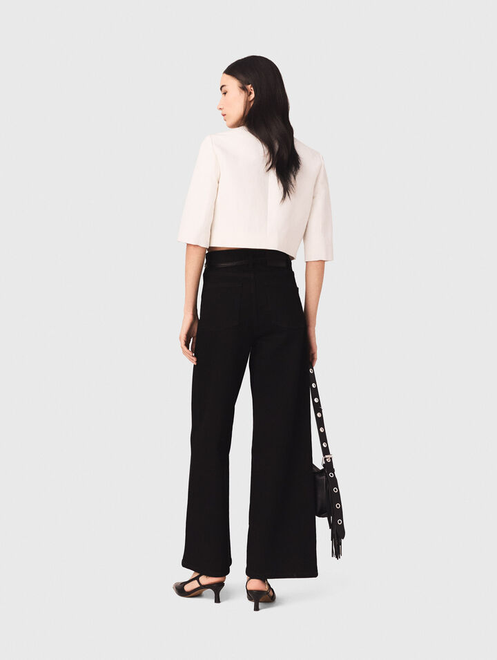 Gerade Jeans mit aufgesetzten Taschen