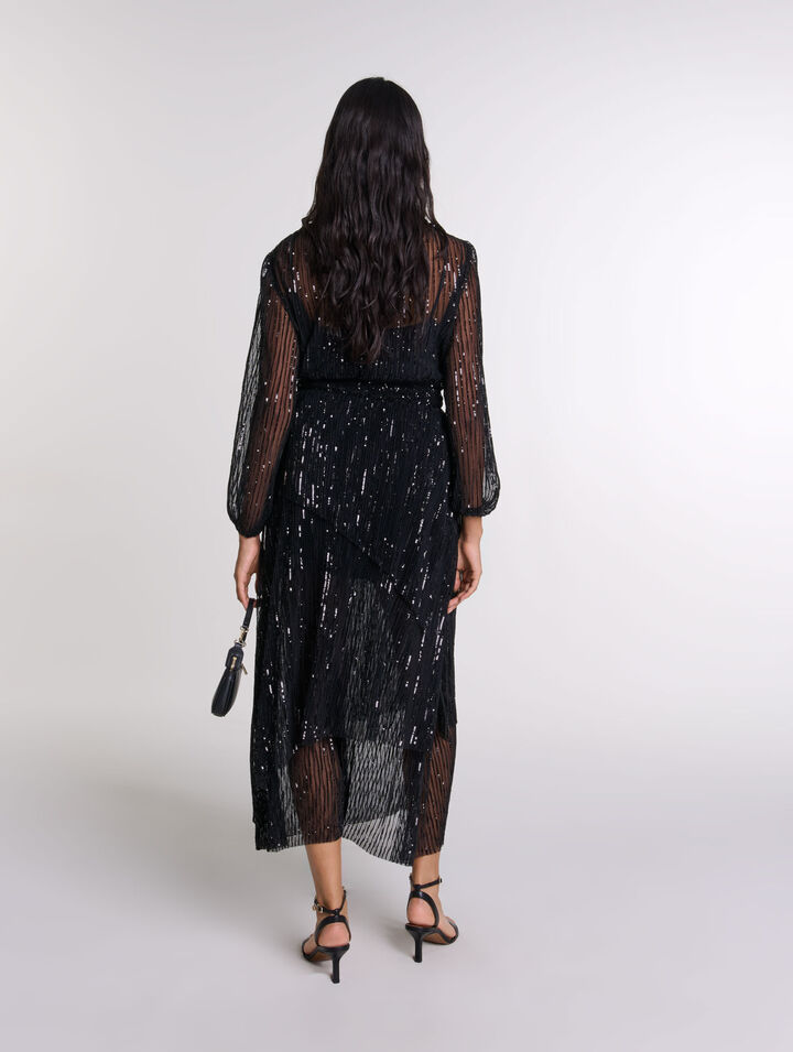 Langes Kleid mit Palletten