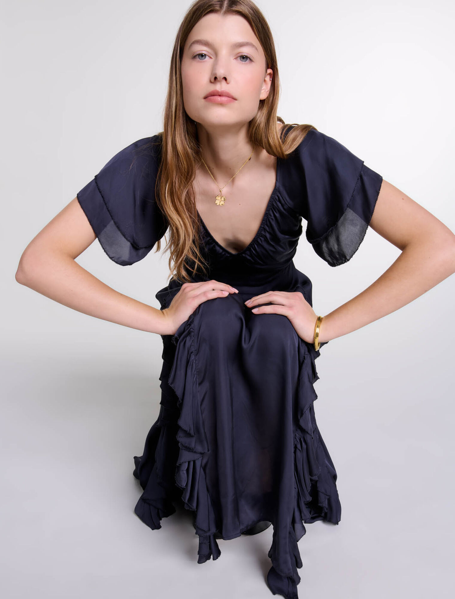 Langes Kleid mit freiem Rücken