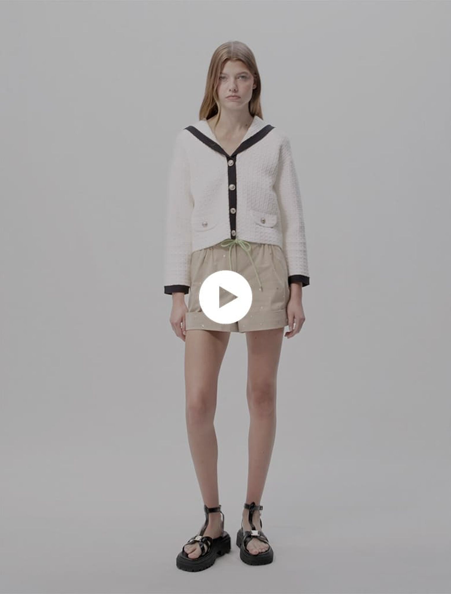 Kontrastreicher Cardigan mit Kragen