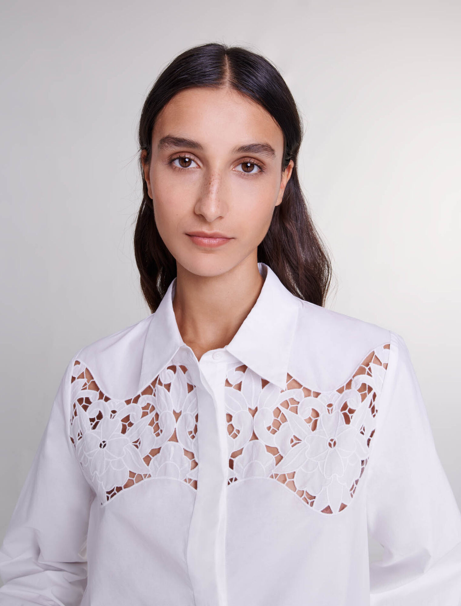 Bluse mit Lochstickerei aus Baumwolle