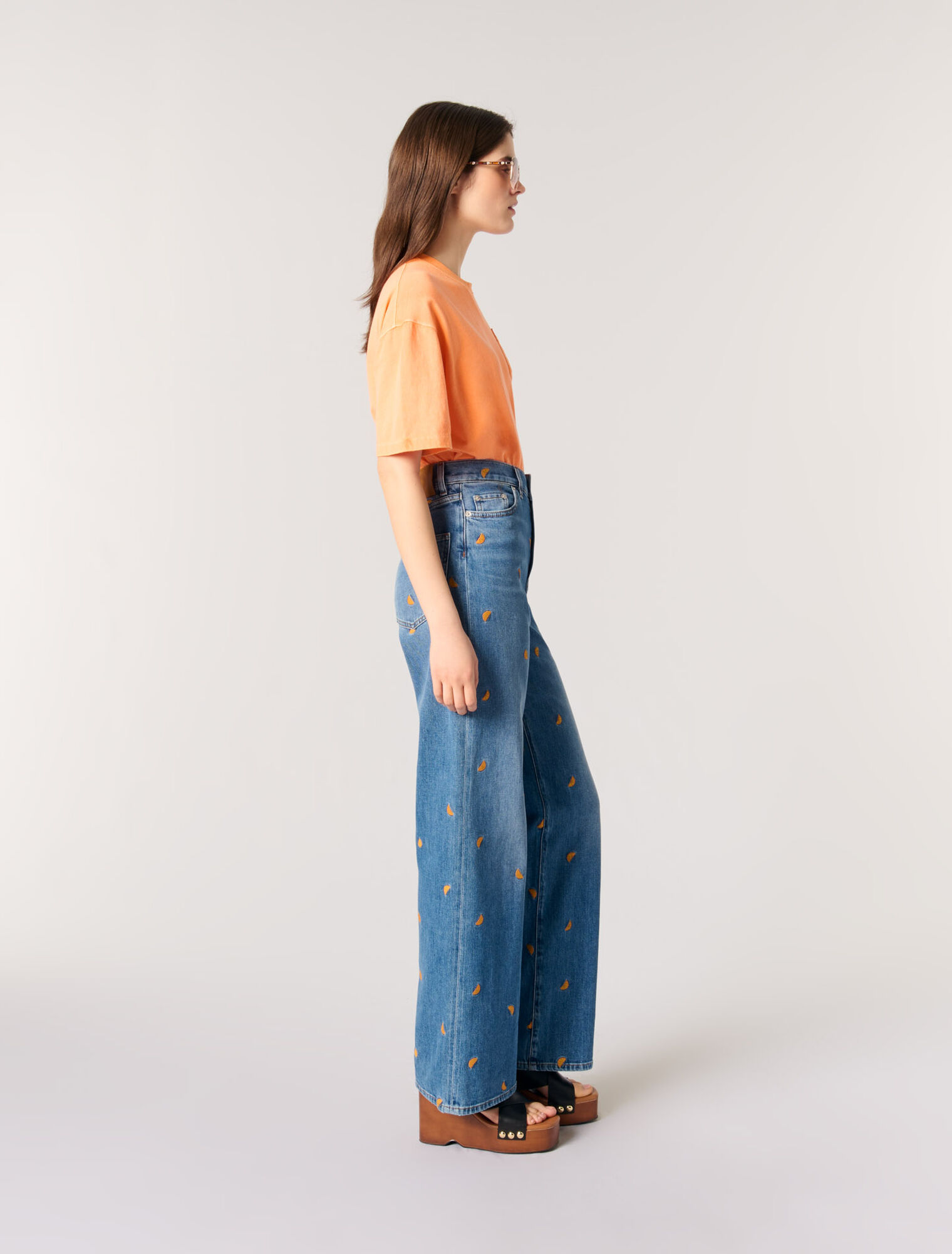 Bestickte Jeans