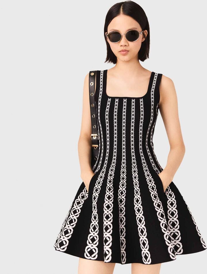 Kurzes Kleid aus Jacquard-Strick