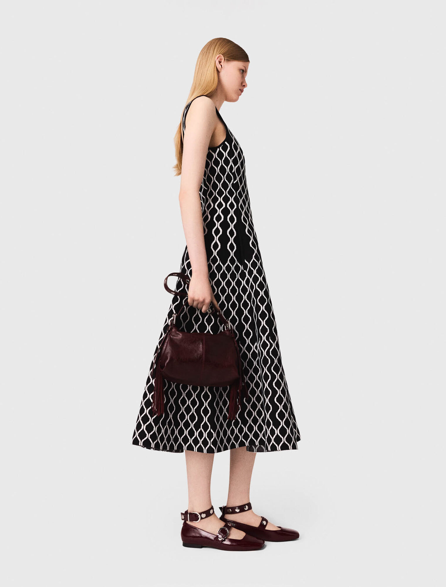 Midikleid aus Jacquard-Strick
