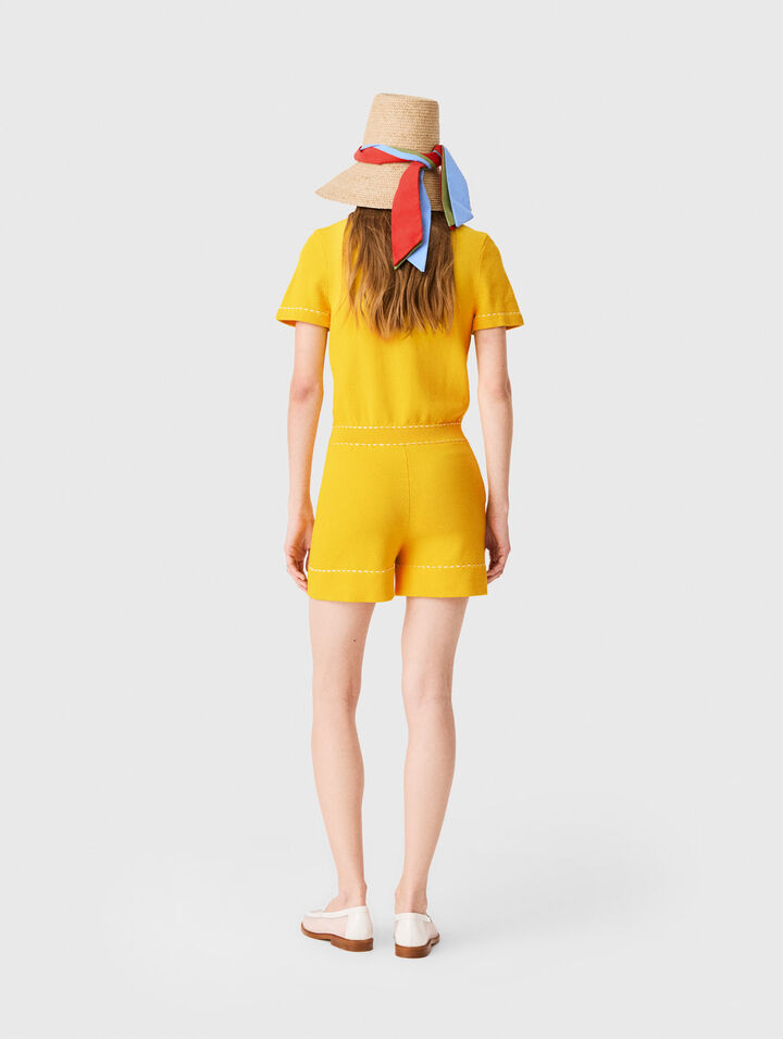 Playsuit aus Strick mit Polokragen
