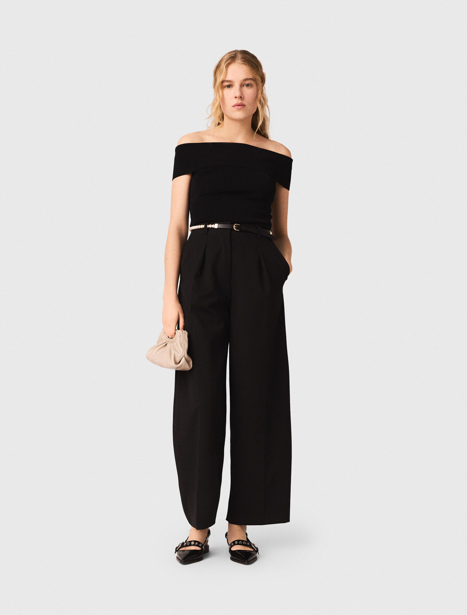 Rippstricktop mit Bardot-Kragen