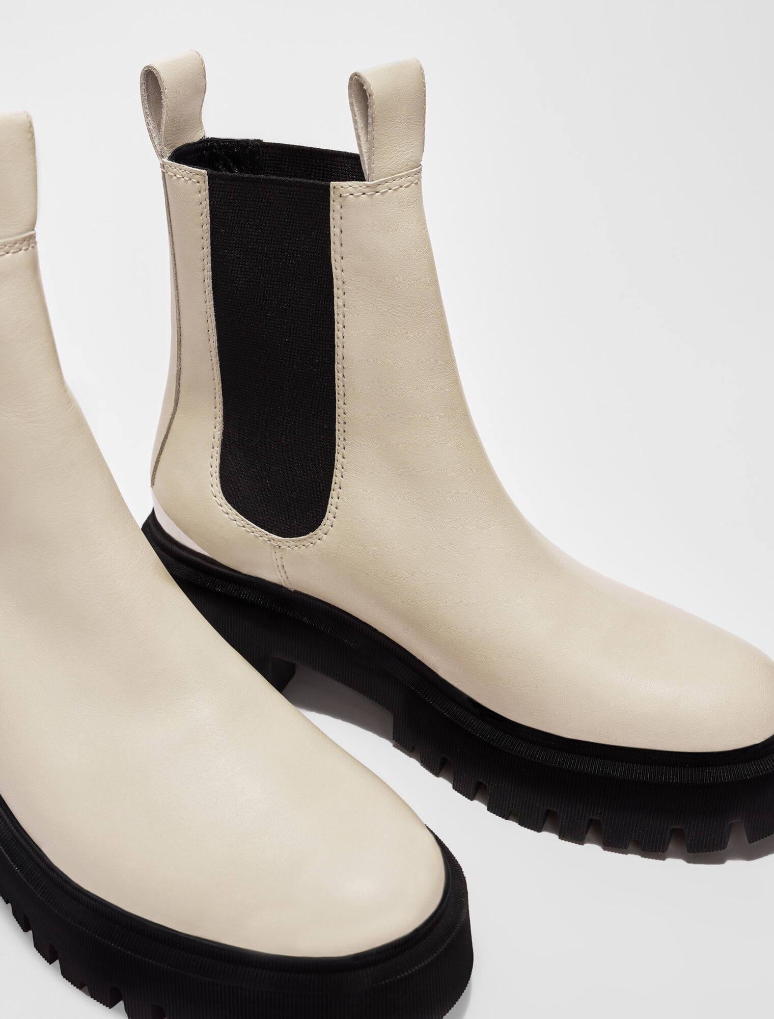 Chelsea-Stiefeletten mit Plateau