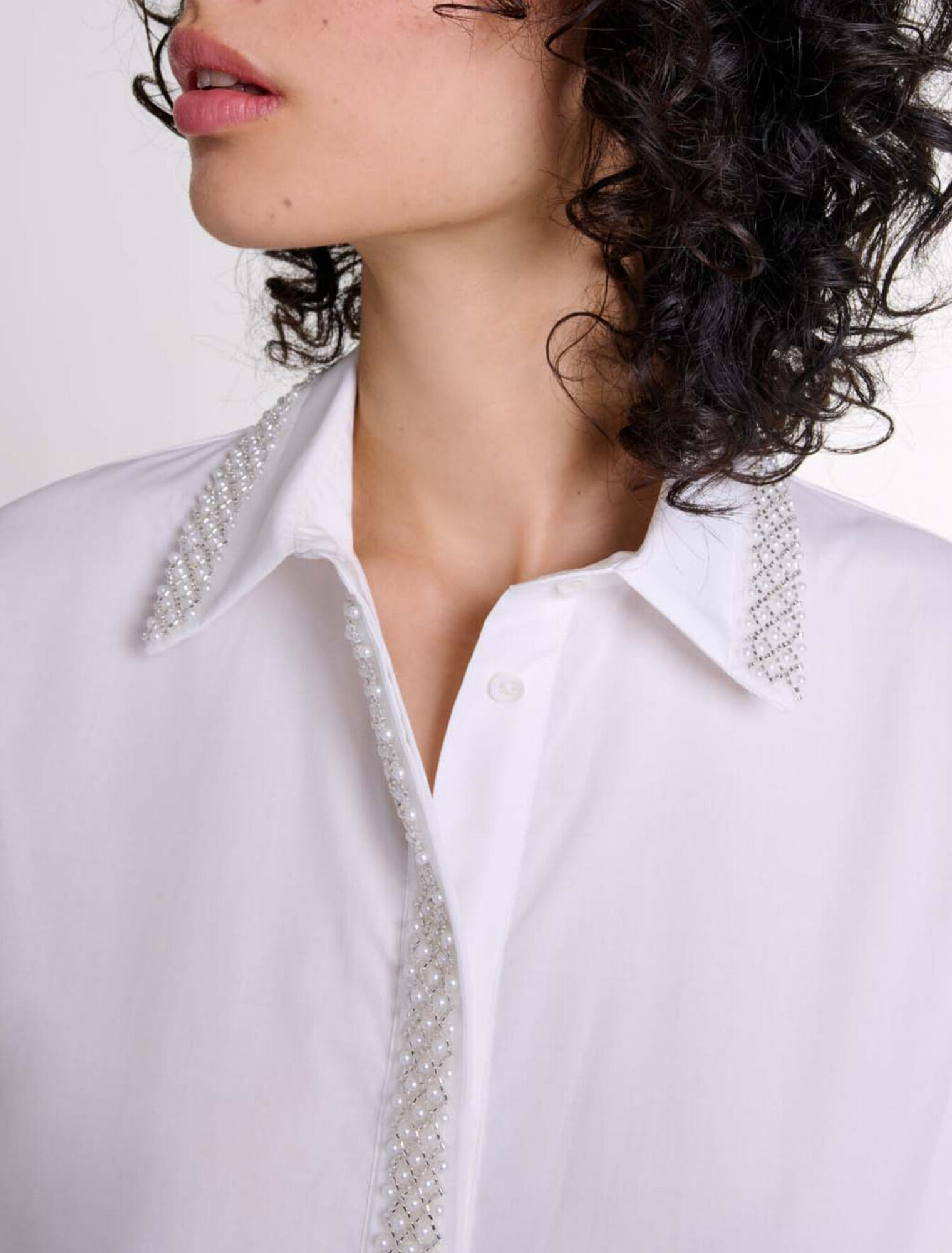 Hemdblusenkleid mit Perlen