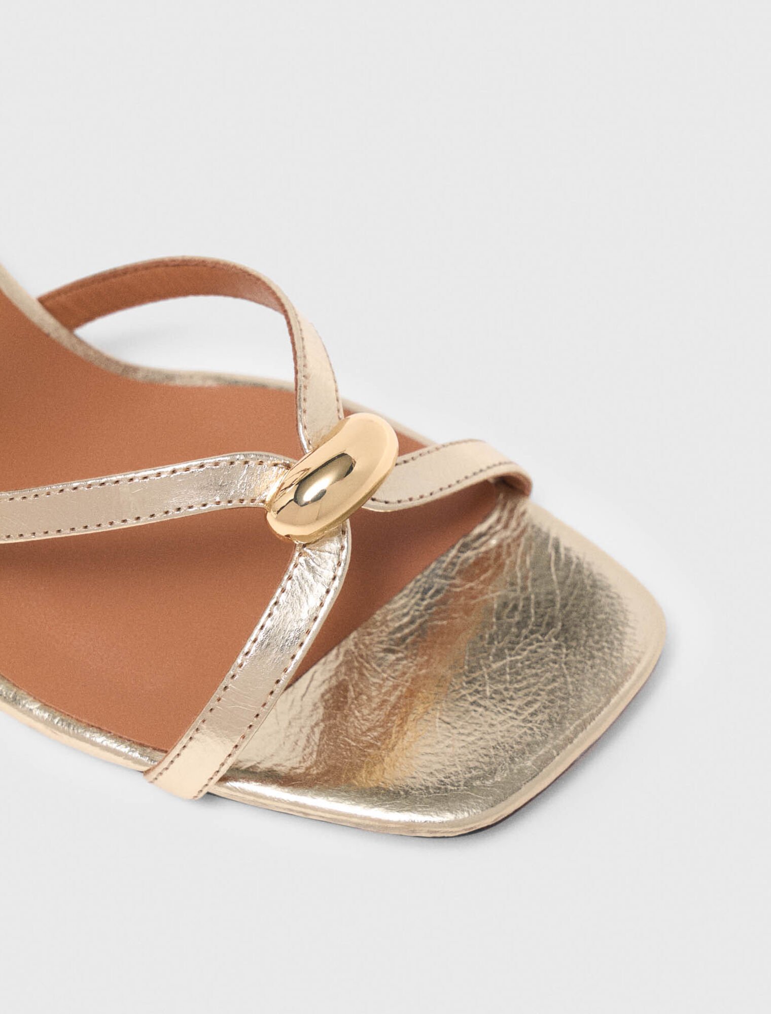 Metallische Mehrriemen-Sandalen