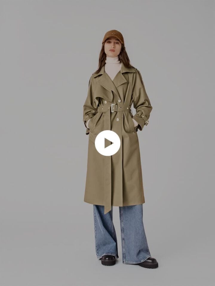 Trenchcoat mit Nieten und Kragen