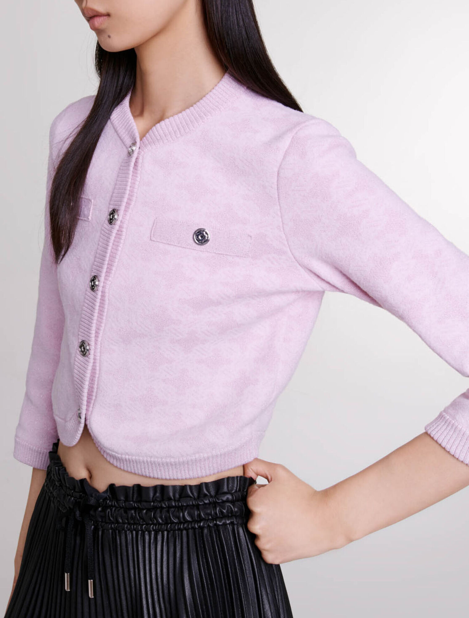 Kurze Strickjacke in Jacquard-Optik