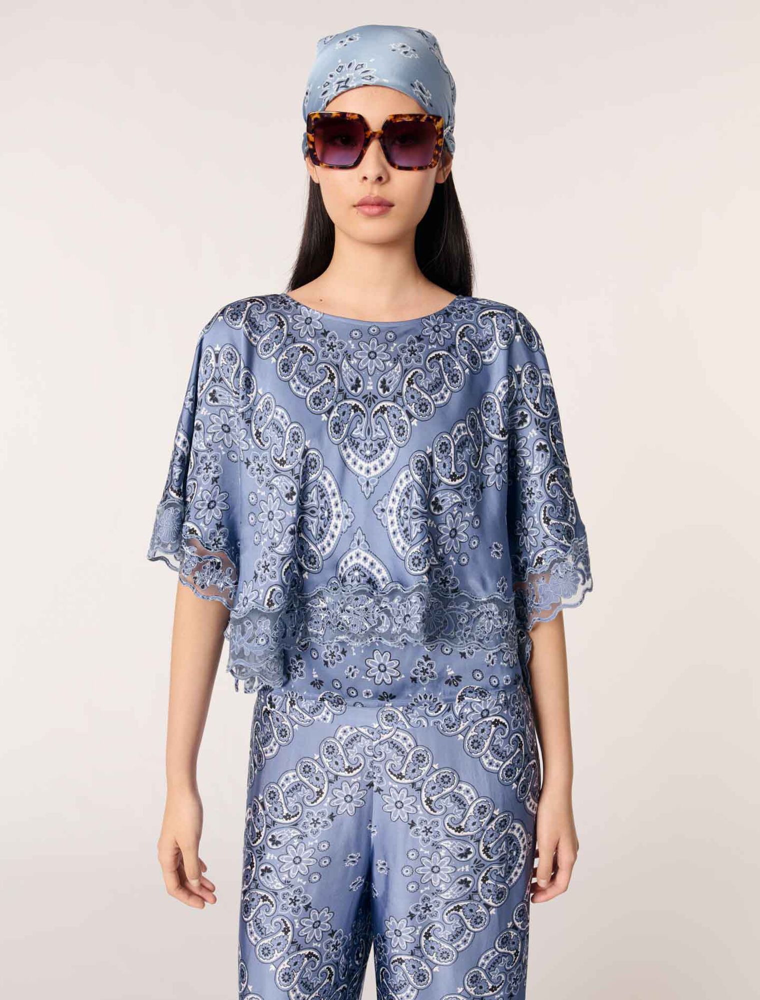 Fließendes Top mit Print