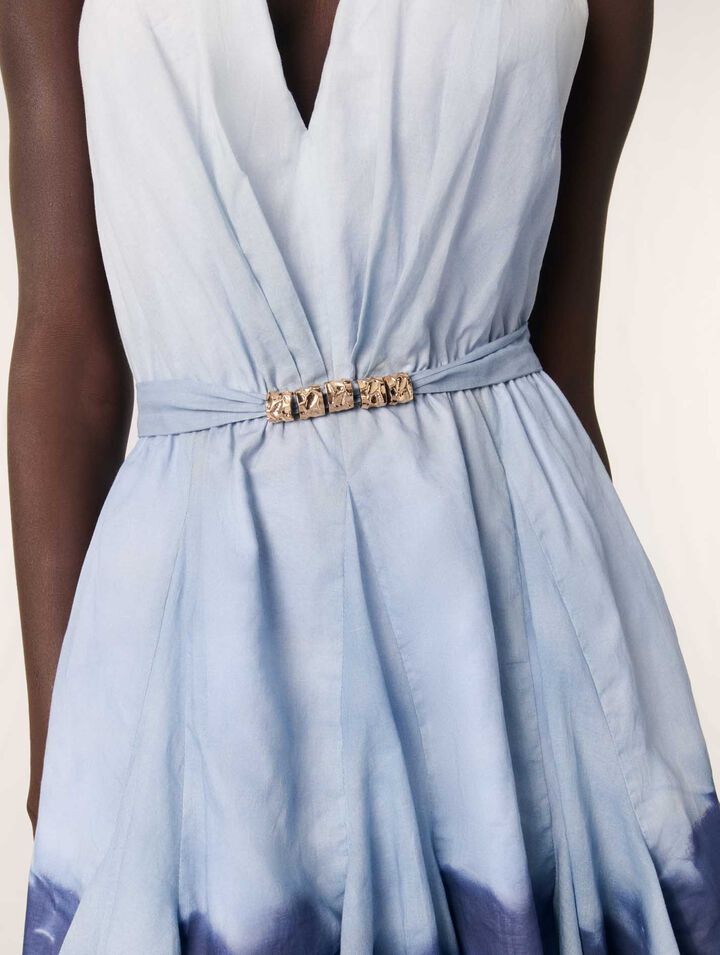 Kurzes Kleid mit Batik-Muster
