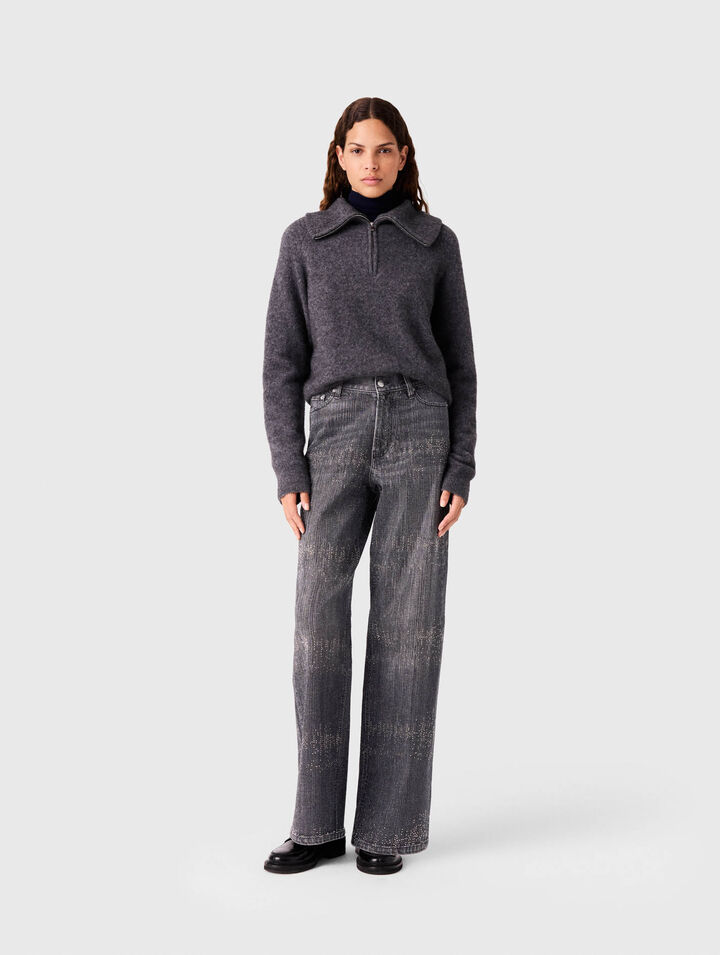 Weite Jeans mit Strass