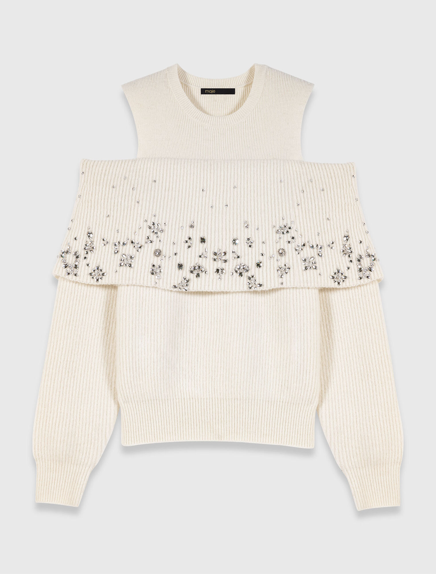 Schulterfreier Pullover mit Schmuck