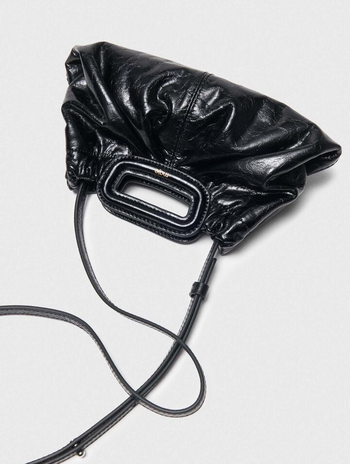 Mini-Clutch aus Craquelé-Leder