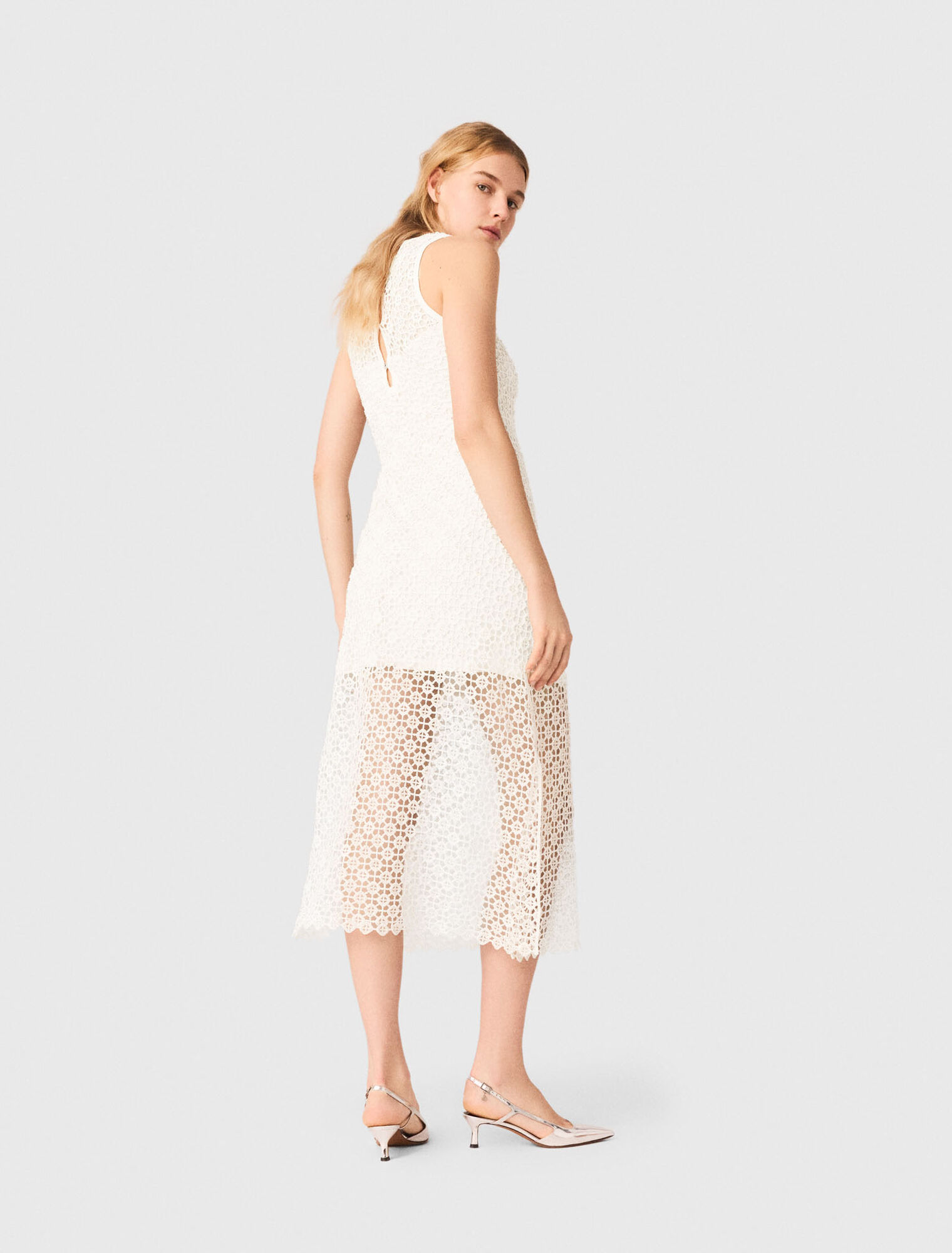 Langes H&auml;kelkleid mit Strass