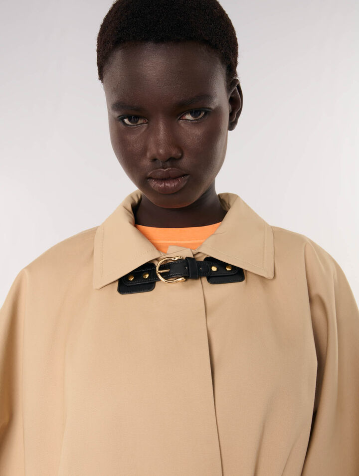 Langer Trenchcoat