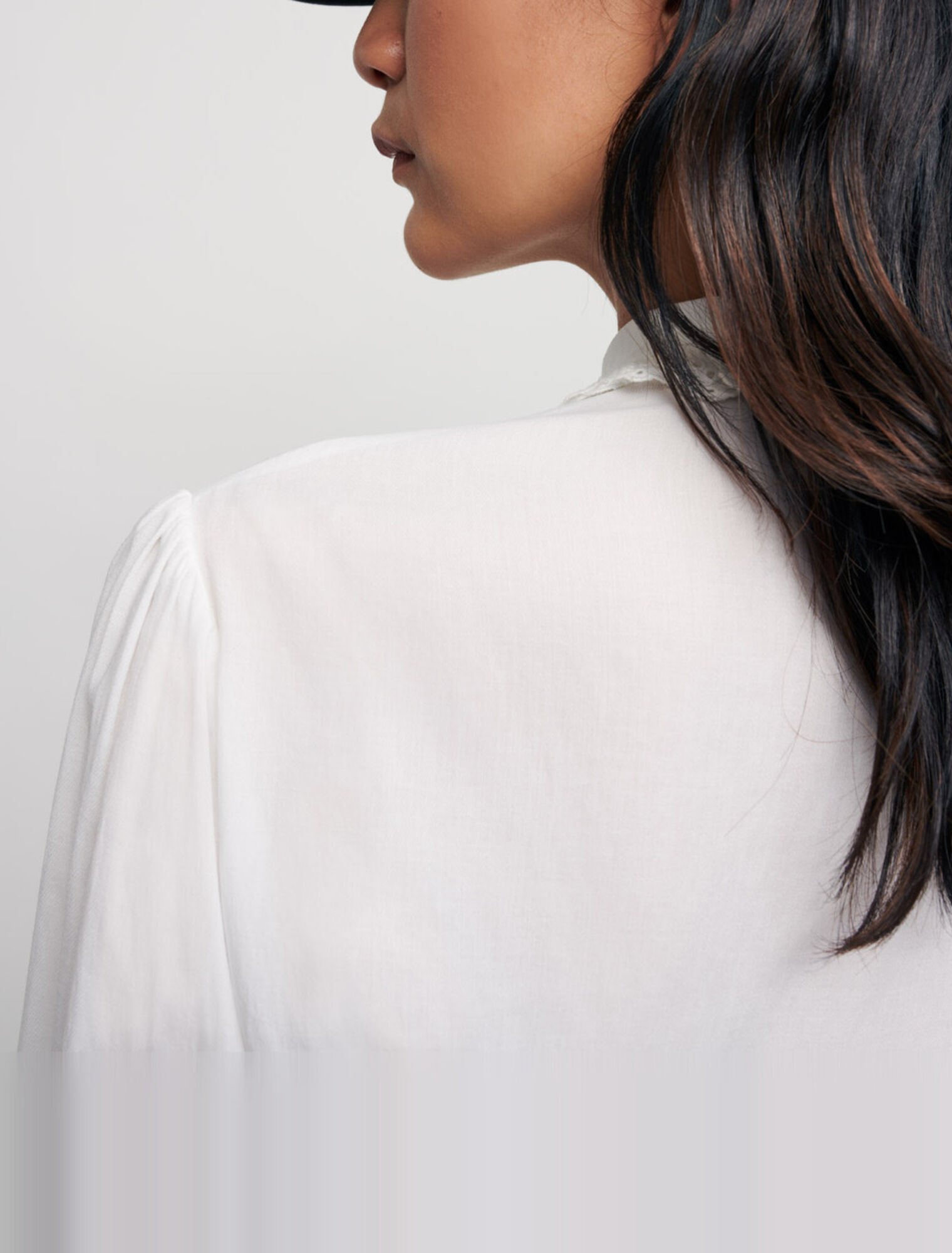Bluse aus Voile, mit Bubikragen