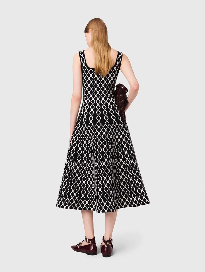 Midikleid aus Jacquard-Strick