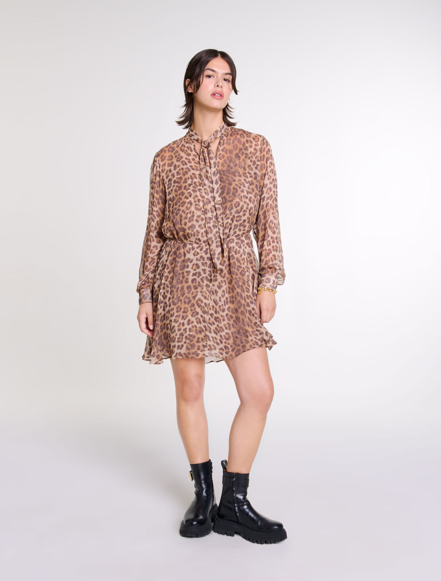 Kurzes Kleid mit Leopardenmuster