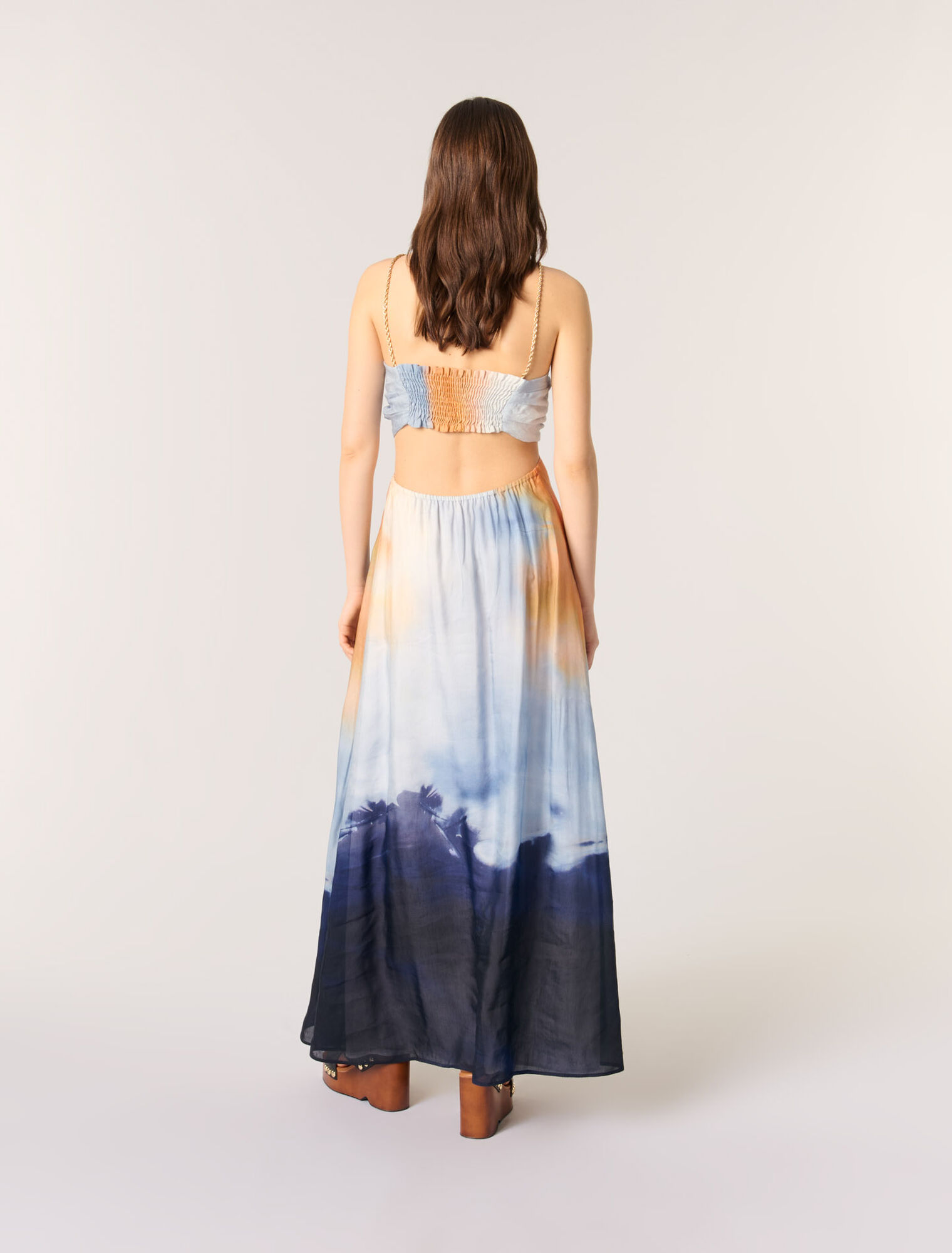 Langes Kleid mit Batik-Muster