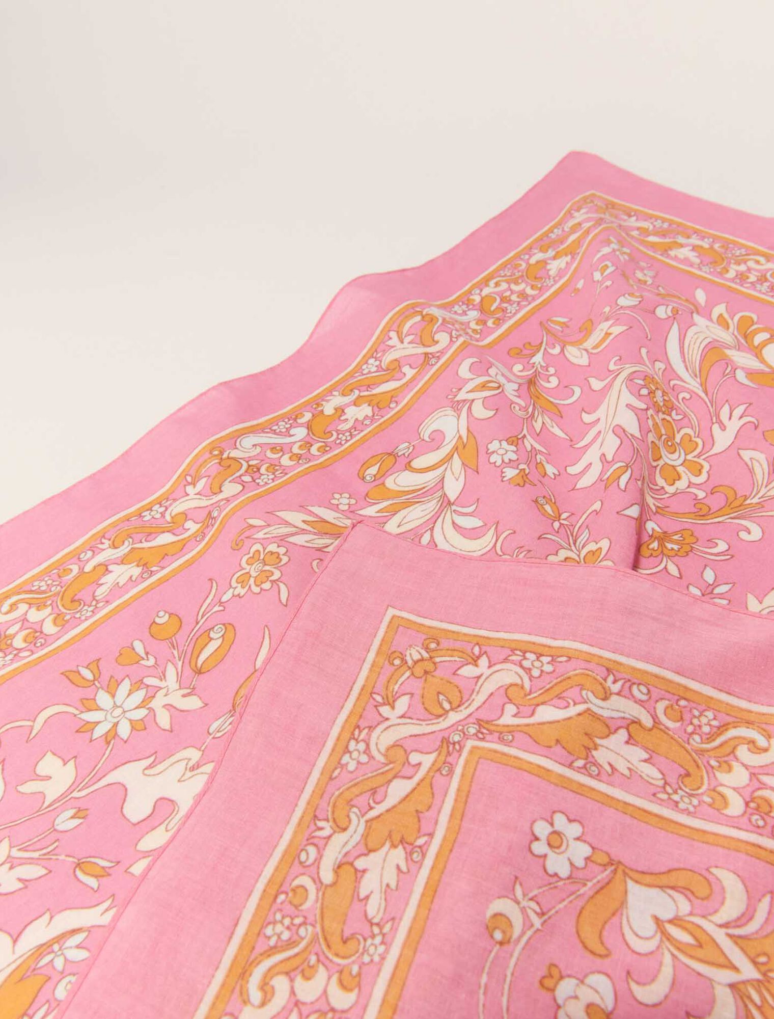 Halstuch 65 x 65 mit Blumenprint