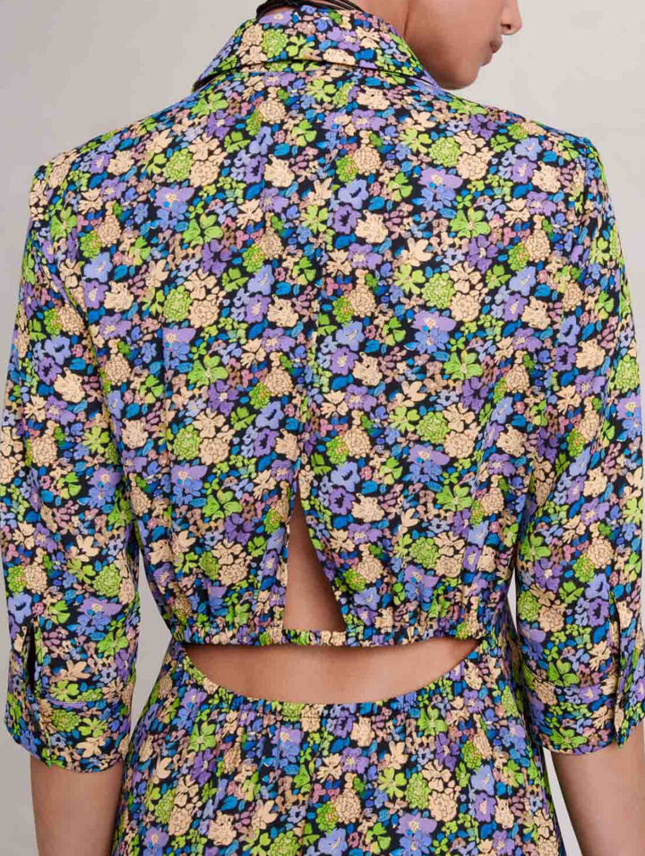 Langes Blumenkleid