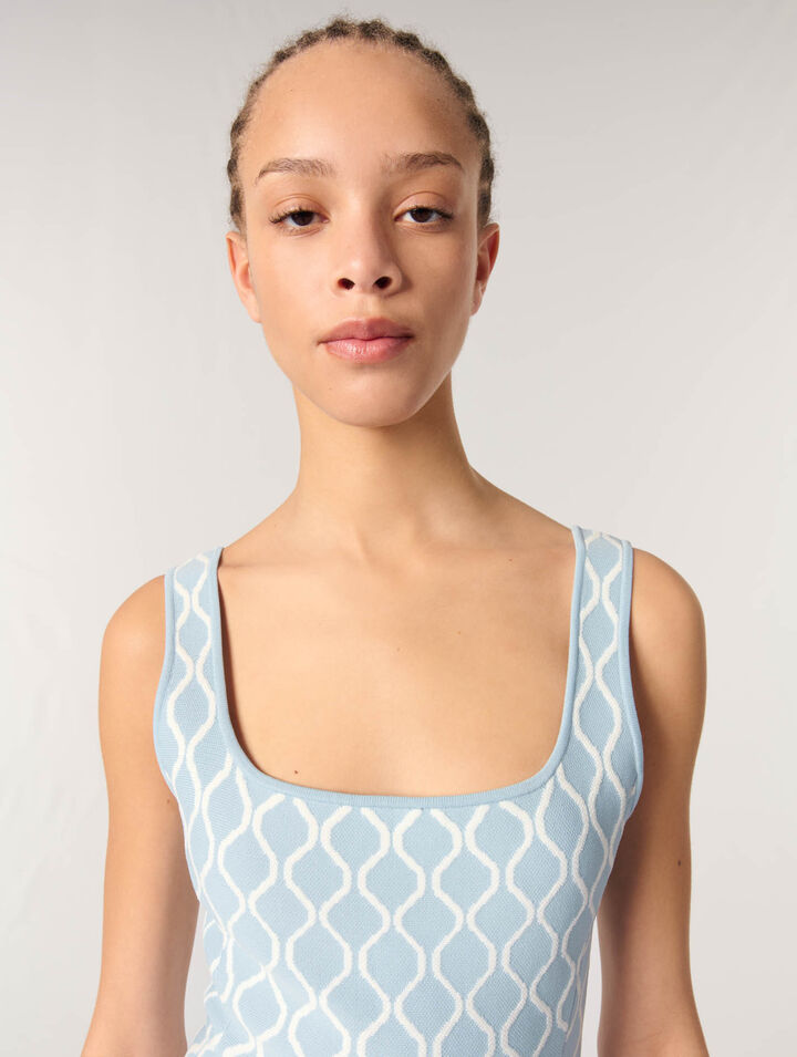 Kurzes Kleid aus Jacquard-Strick
