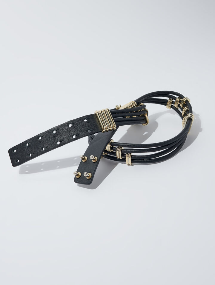 Gürtel im Metall-Leder-Mix