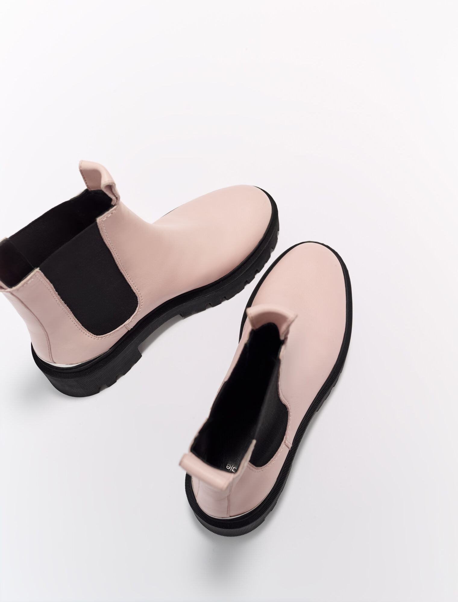 Chelsea-Stiefeletten mit Plateau
