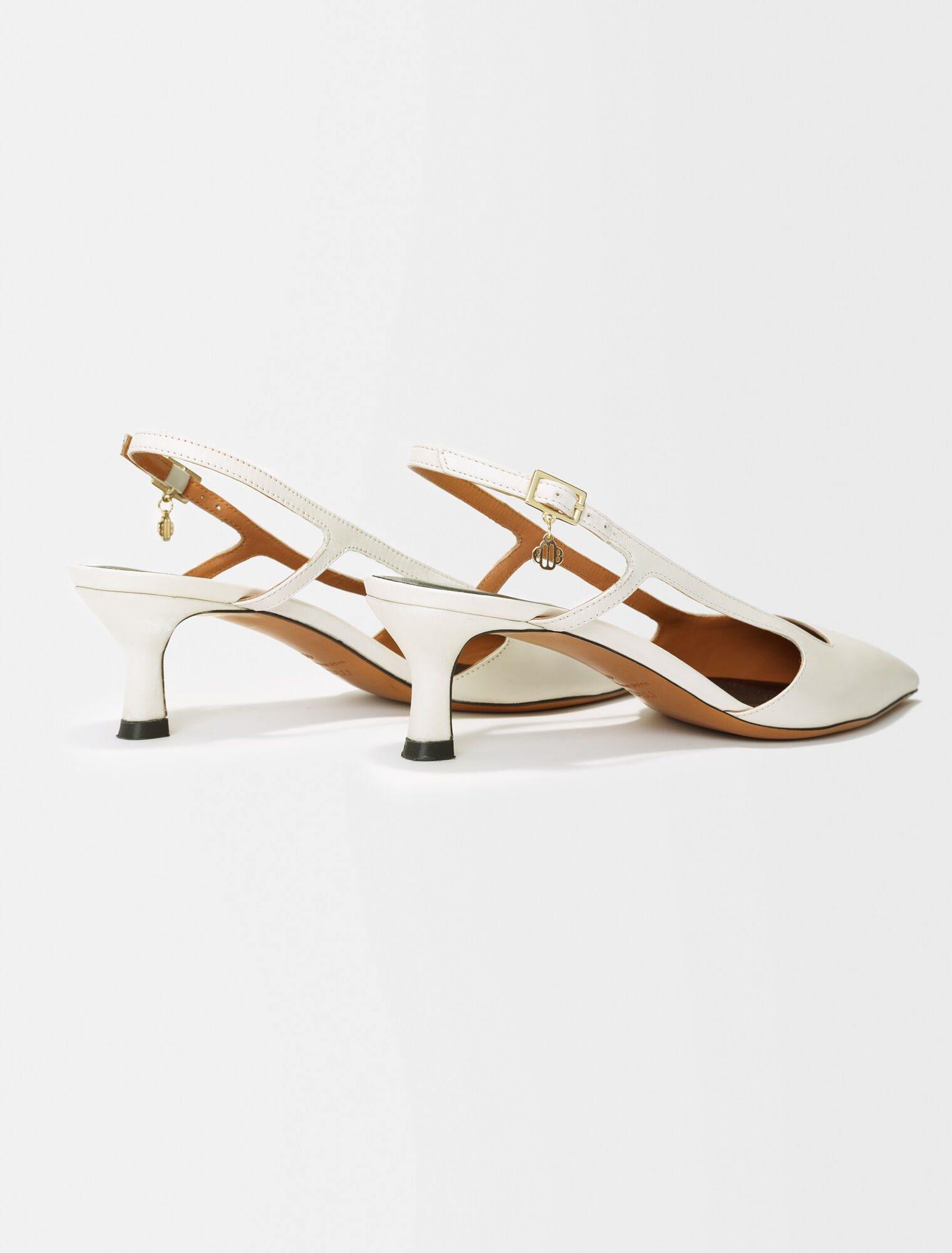 Spitze Pumps mit verstellbaren Riemchen
