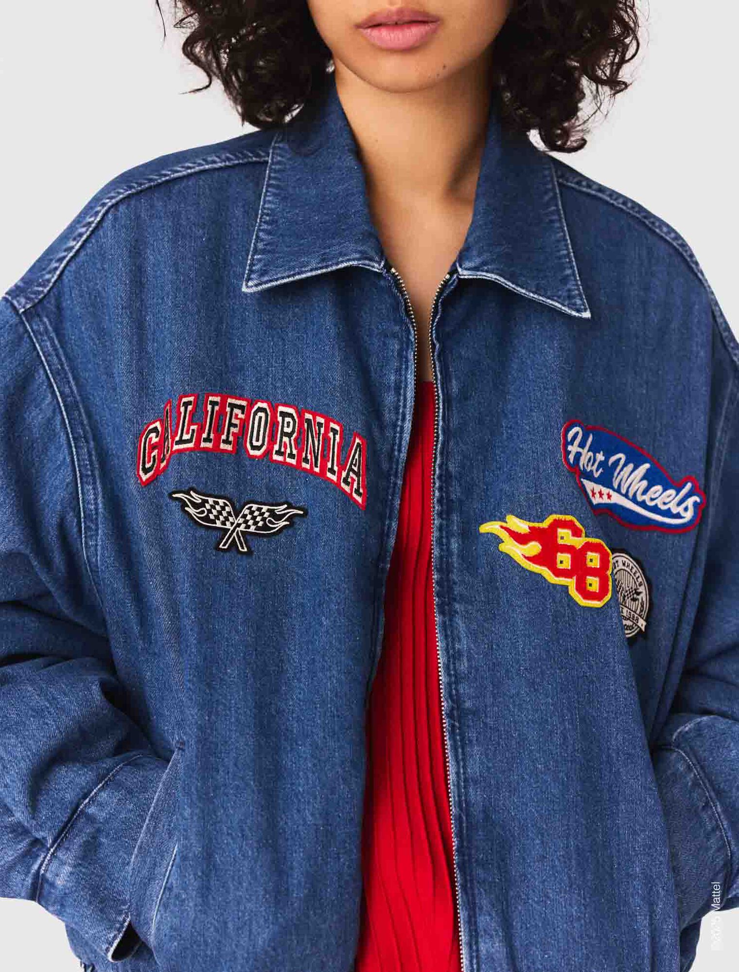 Oversize-Denimjacke mit Stickerei
