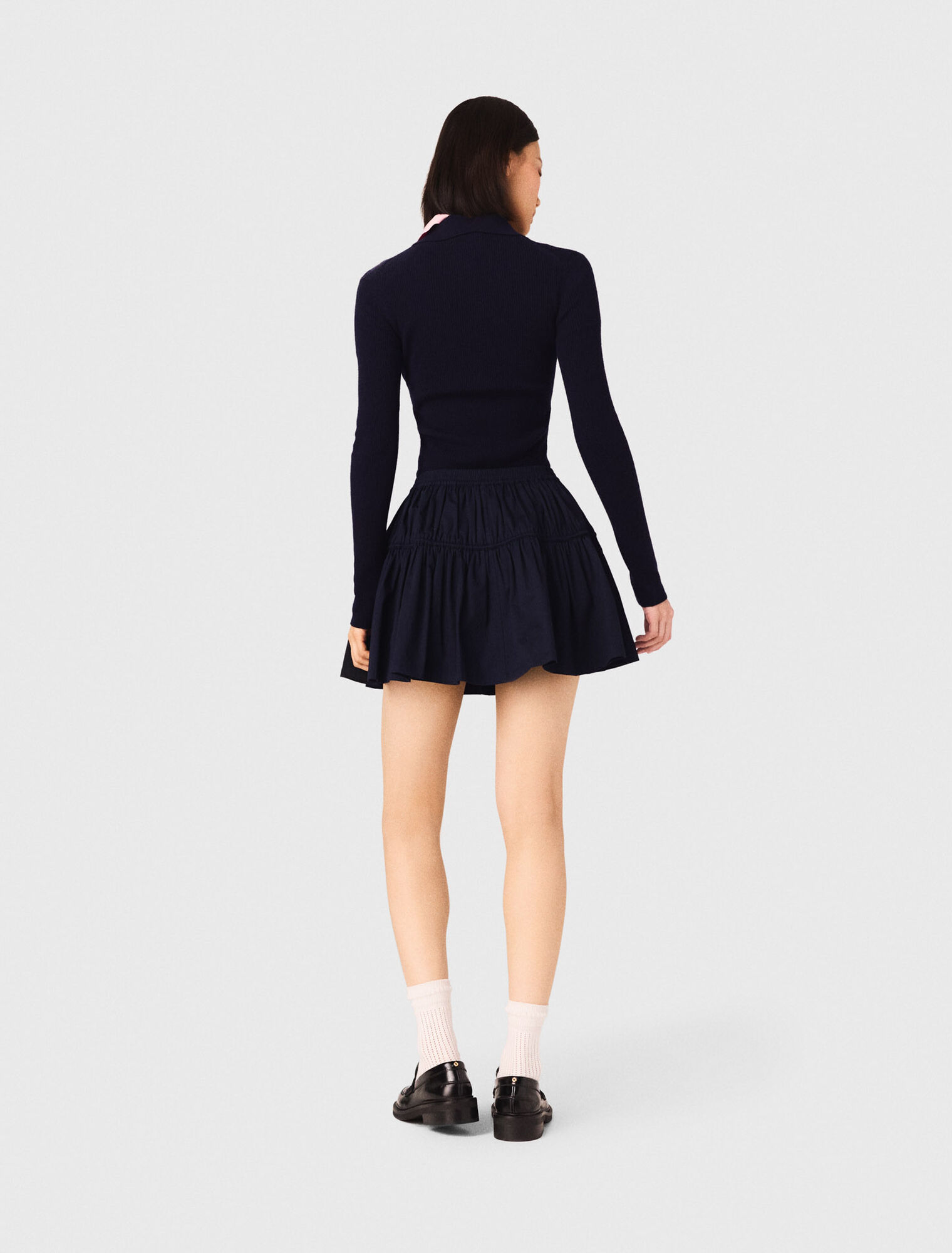 Kurzer Rock mit Gummizug