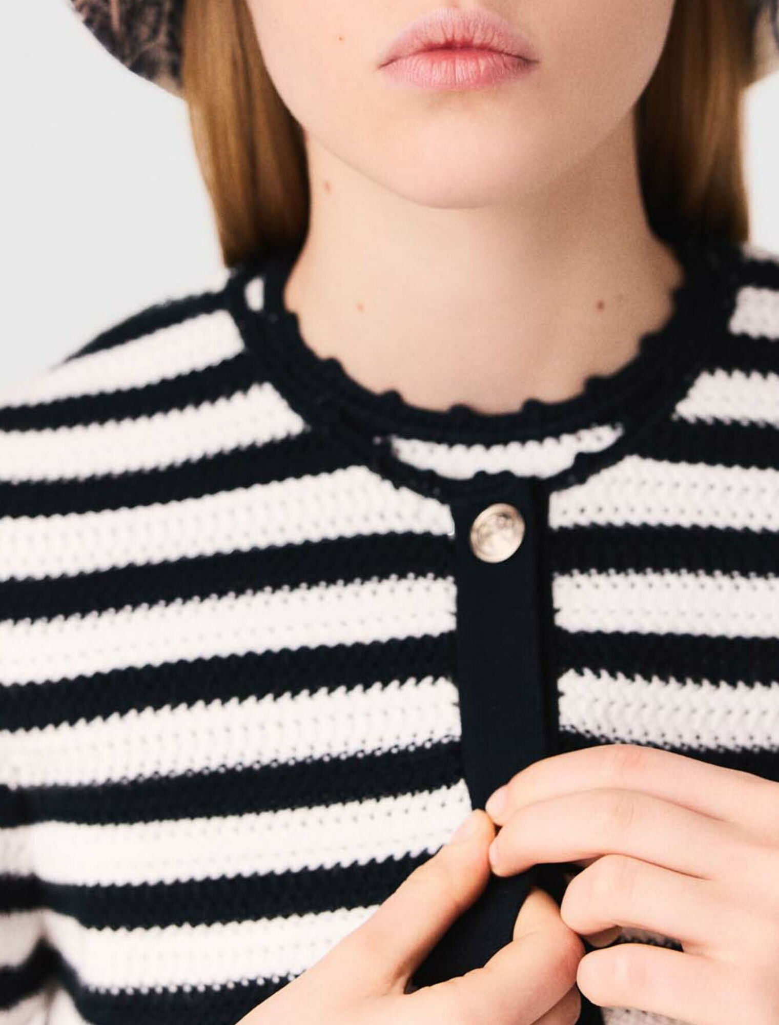 Kurzer geh&auml;kelter Cardigan